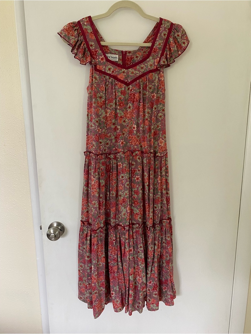 Vintage Prarie Dress Floral Tiered Midi Dress Flutter Sleeves Cottagecore